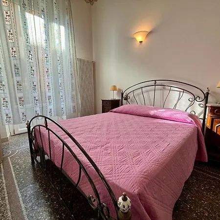 Casa Liberty 公寓 莱万托